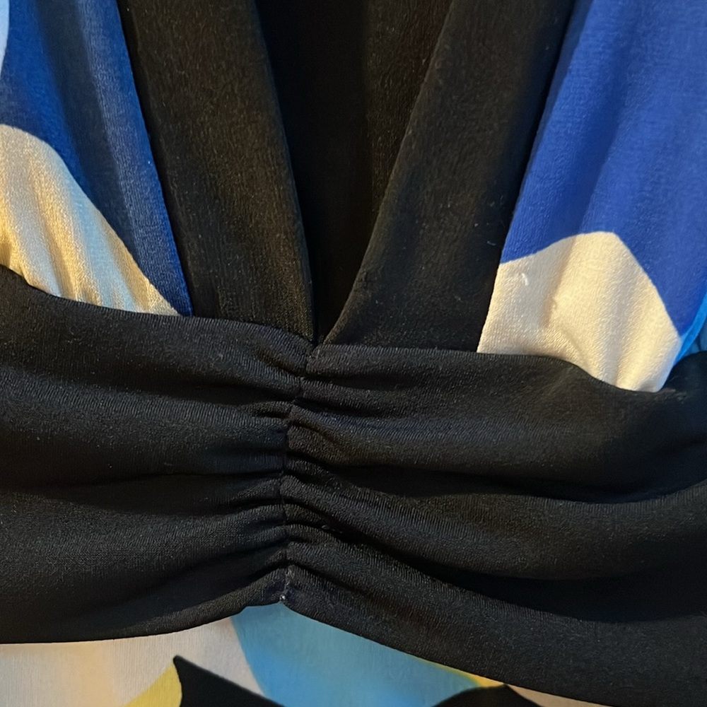 AB Studios Size Small Cap Sleeve Blouse with tie Waist Yellow/Black/Blue/Cream - Picture 3 of 5